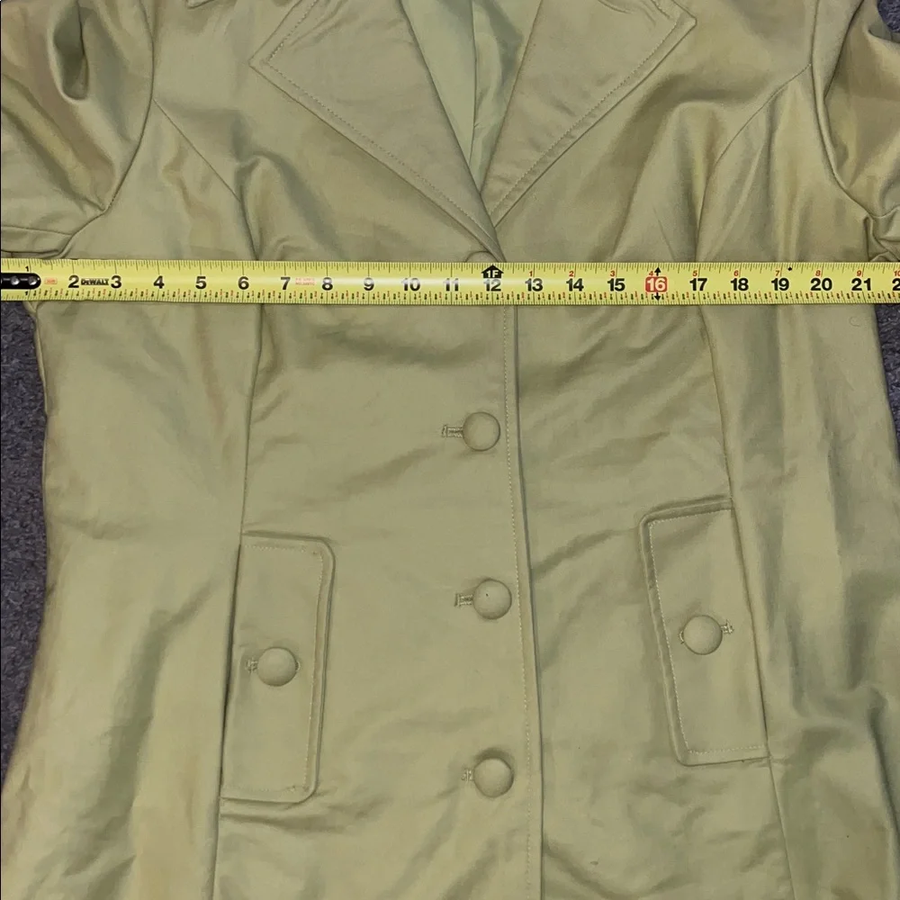 3/$15. Ladies Merona trench coat XL - Picture 10 of 10